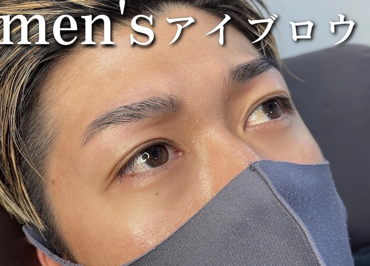 Quick eyes 泉大津の店内｜ご新規様は美眉＆ワックス脱毛を1000円オフで受けられます！